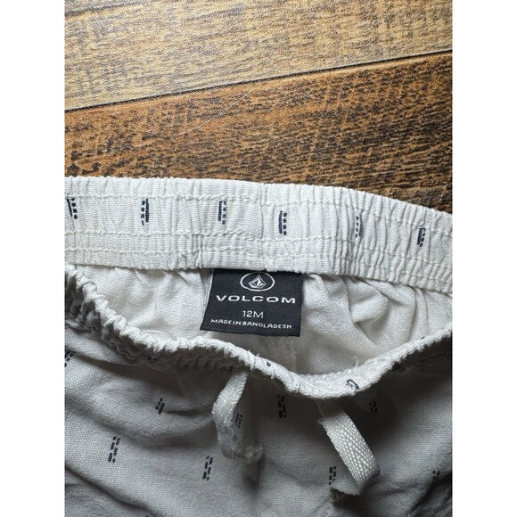 Volcom Baby Boys Outfit Set 12M – White Button-Up Shirt & Shorts Matching Set - Picture 5 of 8